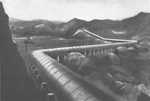 Part of the Los Angeles Aqueduct, California

This Aqueduct is 11 feet in diameter and carries water from Owens
River 246 miles to Los Angeles.